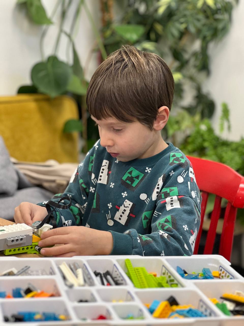 Городской лагерь робототехники "Заселение Марса"  для детей 4,5 - 9 лет - фото 1