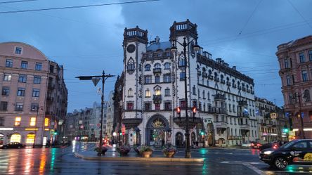 Школы Петроградского района Санкт-Петербурга